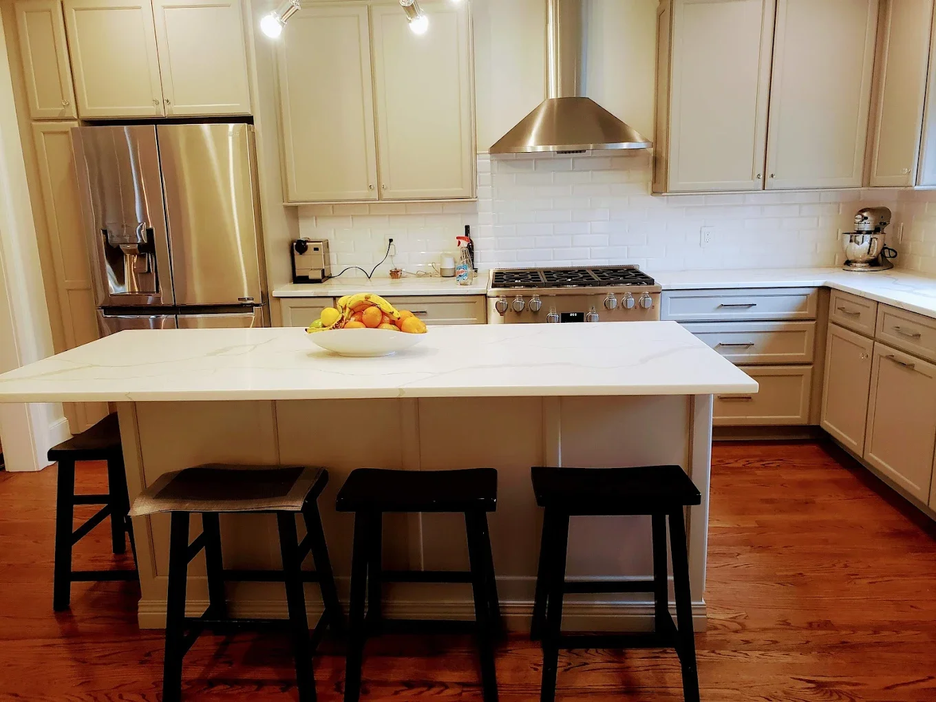 Blue Sky Cleaning Service in Newport - Deep Cleaning - Post Construction Cleaning - Move in / Move Out Cleaning - Commercial Cleaning and House Cleaning